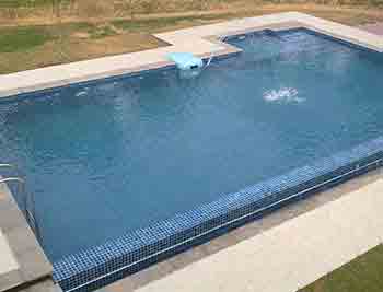 swimming-pool-pipeless-filters